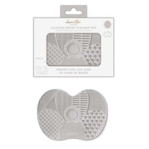 Danielle Creations Travel Make-up Brushes with Silicone Cover